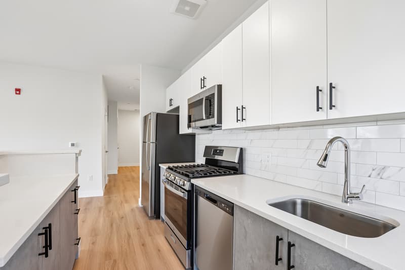 Orange Condo: 407 Highland Avenue - 324