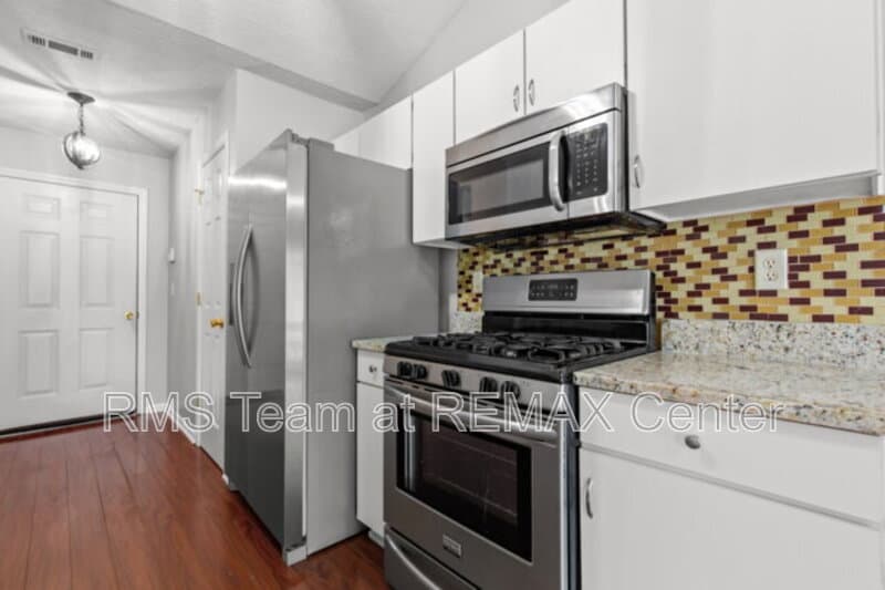 Lawrenceville House: 2979 Sentinel Cir