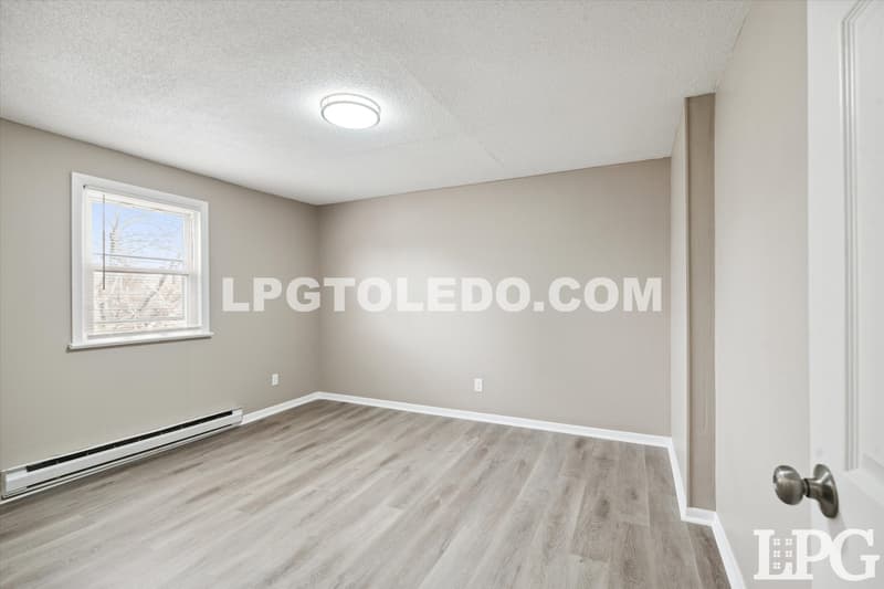 Toledo House: 602 California Blvd