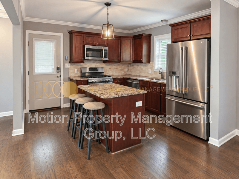 Atlanta House: 1749 Arkose Drive SE
