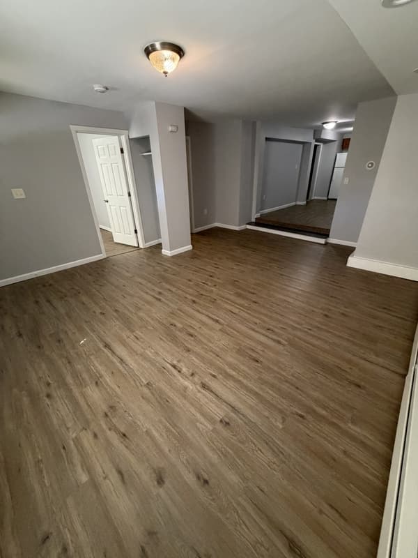 Vernon Condo: 90 Prospect Street - C