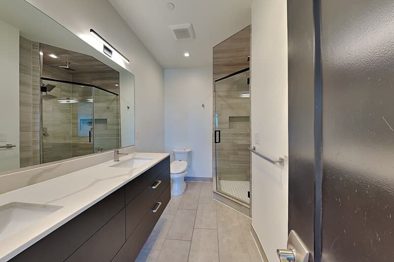 Dallas Townhome: 2000 Park Ave