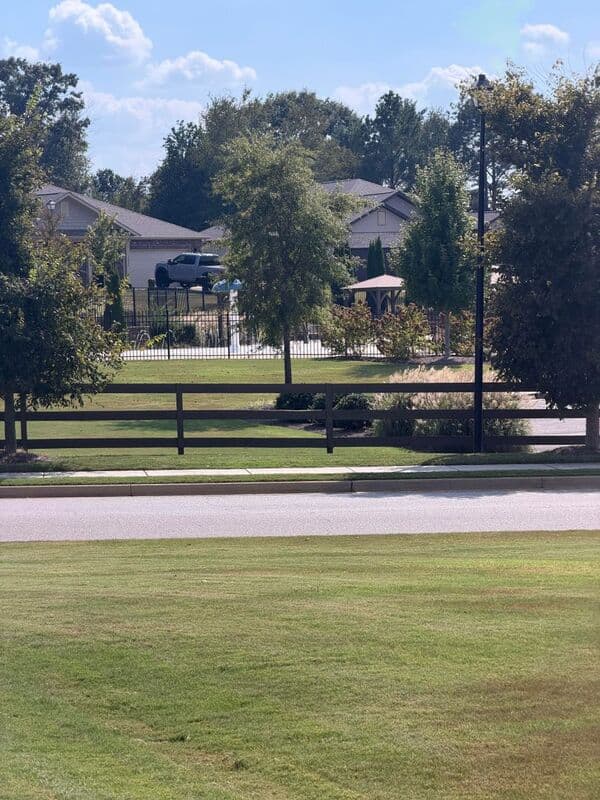 Athens House: 13937 Lannister Lane