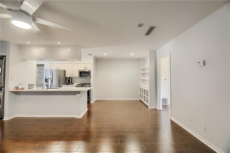 Austin Condo: 1240 Barton Hills Drive