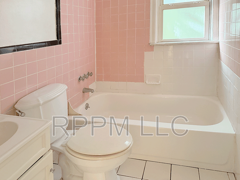 Belleville Condo: 16 Clark Terrace - 4