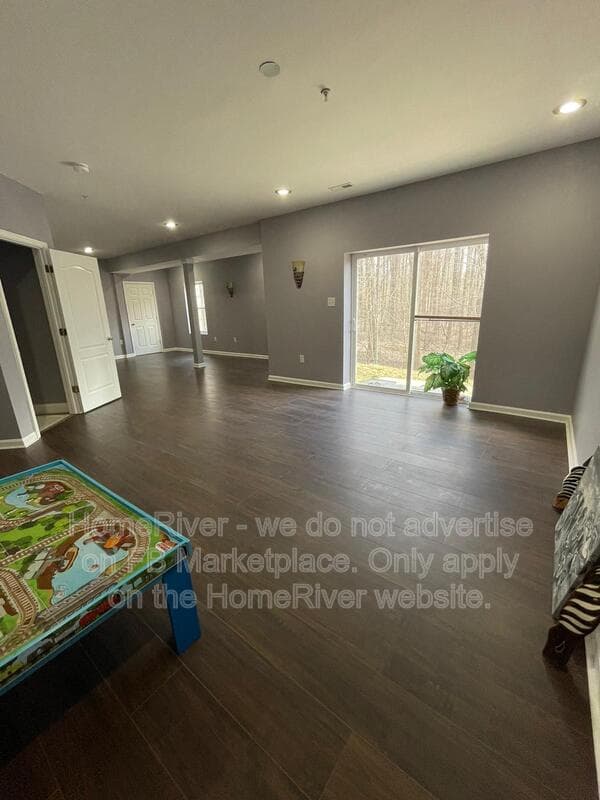 Upper Marlboro House: 8704 Ashby Ct