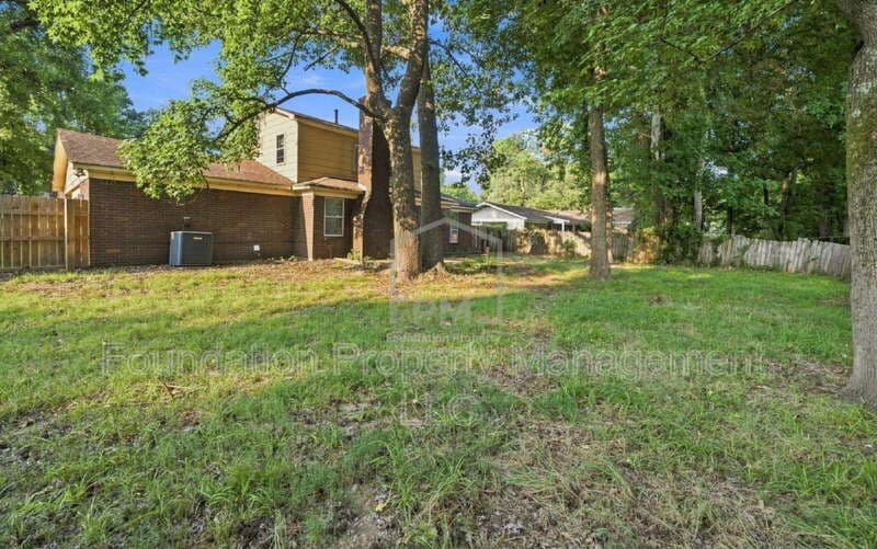 Memphis House: 5361 Timberdale Avenue