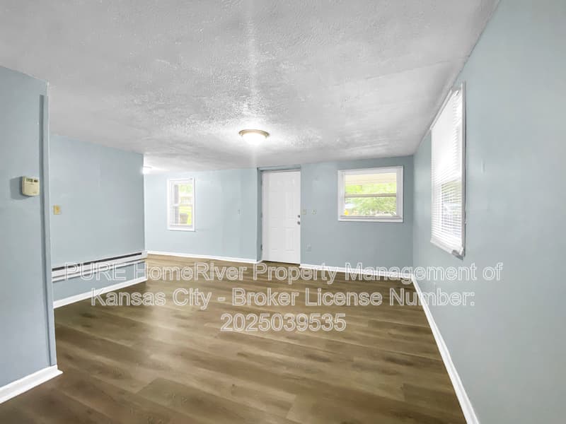 Independence Condo: 1123 S Haden St