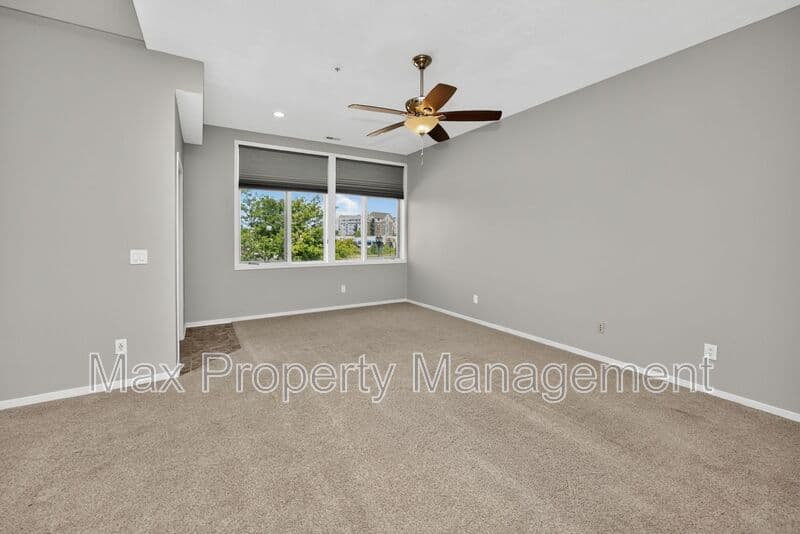 West Des Moines Condo: 640 S 50th St