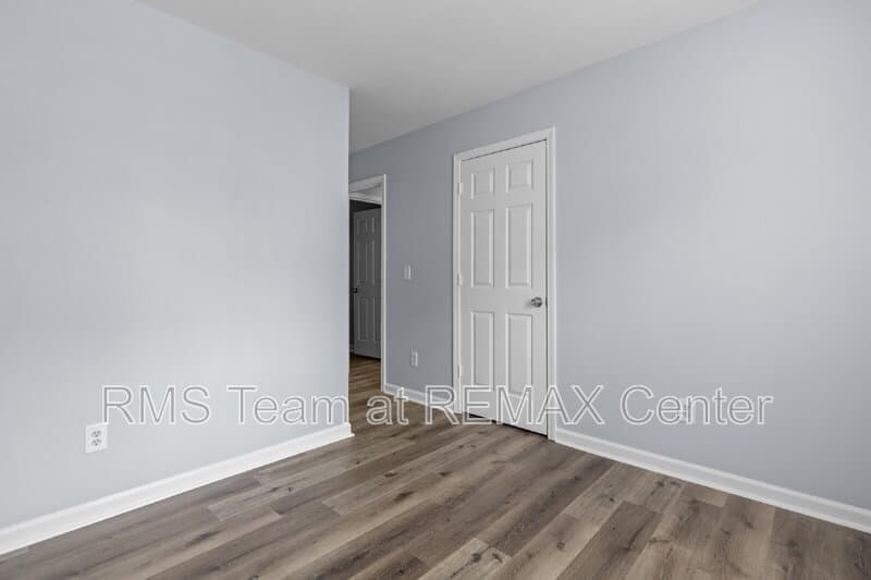Decatur House: 2262 Cobb Creek Dr