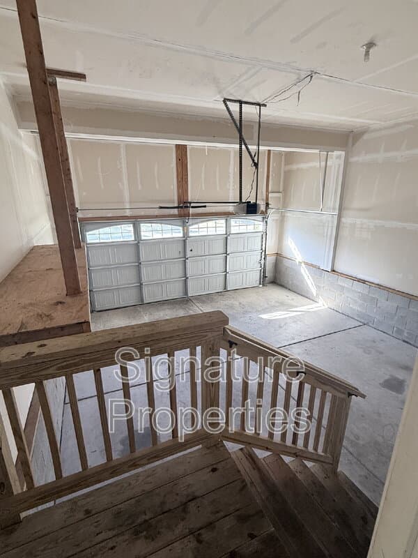 Quinton House: 2762 Kimball Ln