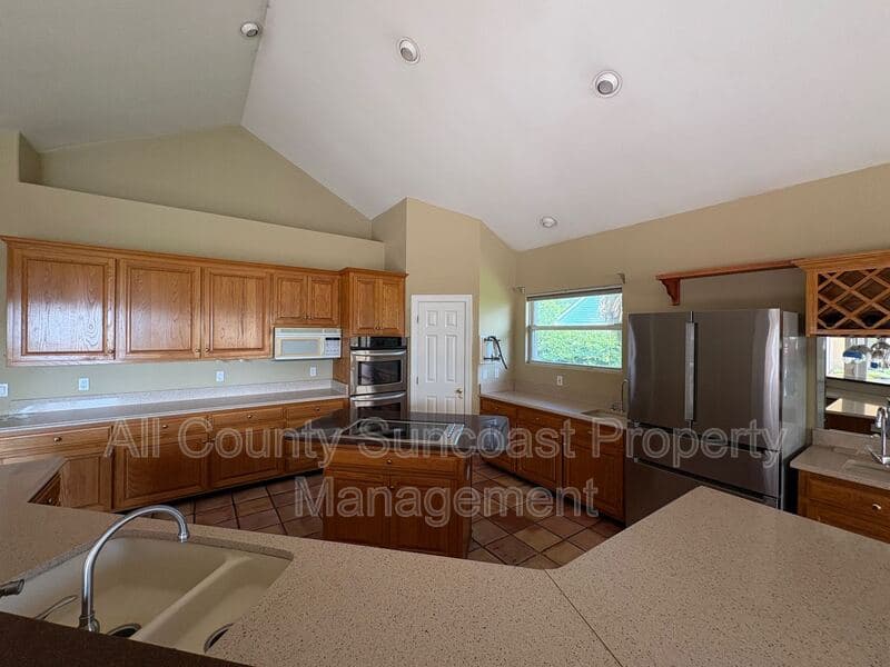 Tallahassee House: 2600 Lucerne Dr
