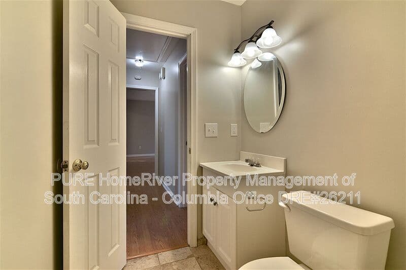 Lexington House: 213 Puller Ct