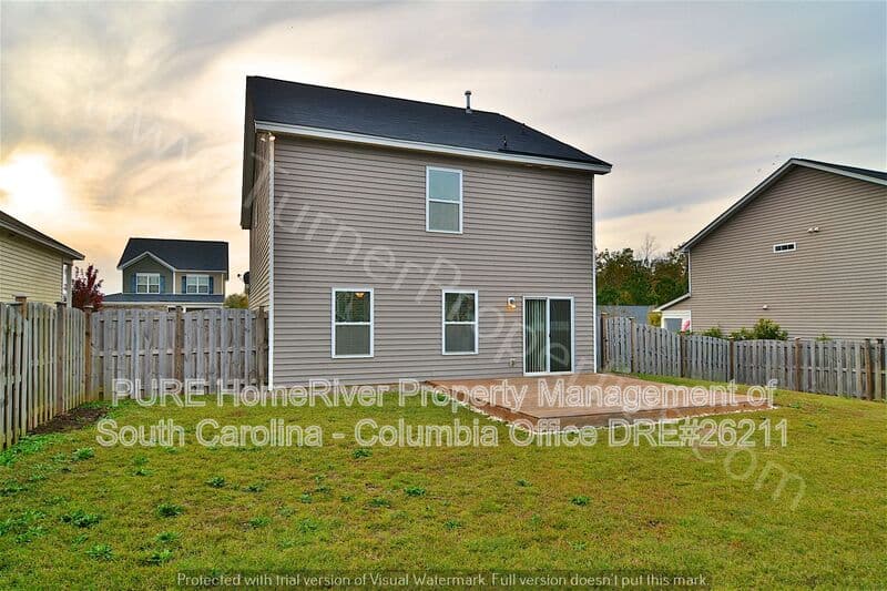Chapin House: 162 Whispering Oak Ln
