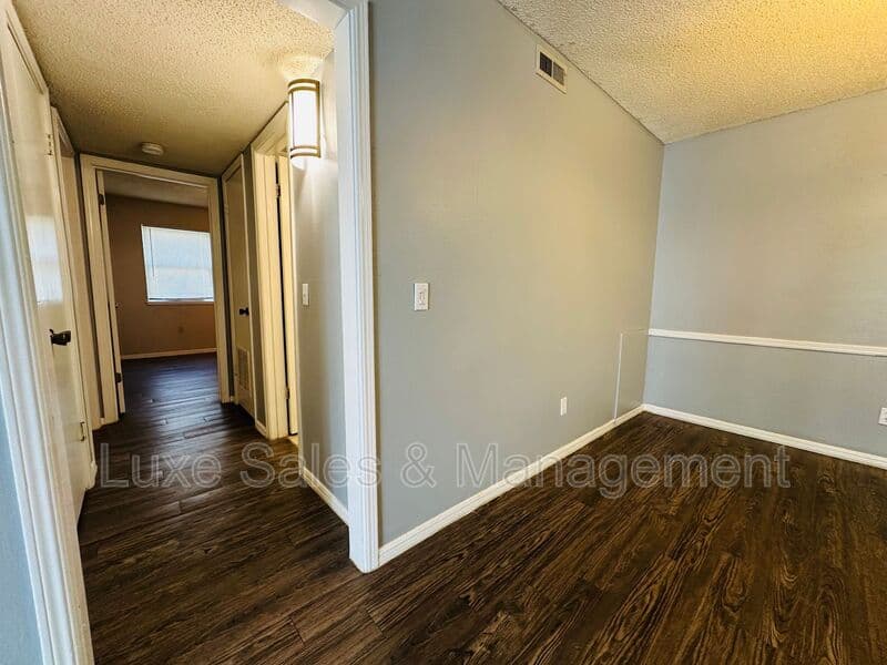 Oklahoma City Condo: 6034 NW Expressway