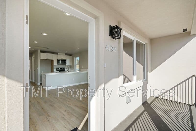 Sacramento House: 4190 35th Street