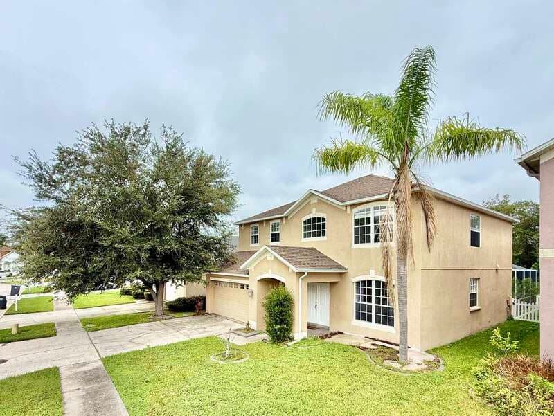 Riverview House: 11335 Village Brook Drive