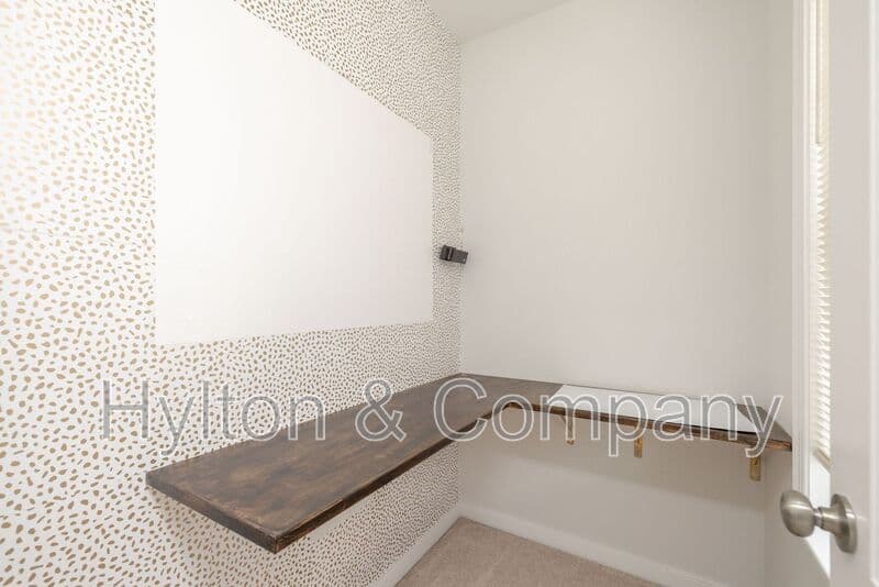 Richmond Townhome: 5920 Whitehurst Ln