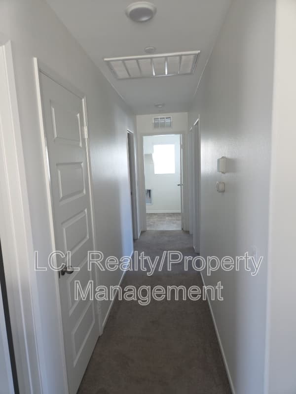 Lake Elsinore Condo: 32855 Crown Point Ln