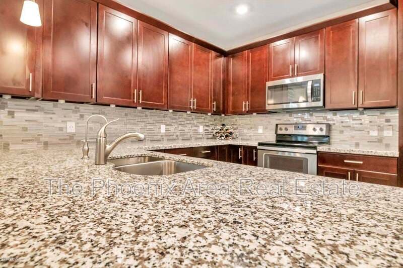 Mesa Townhome: 2821 S Skyline Dr Unit 142