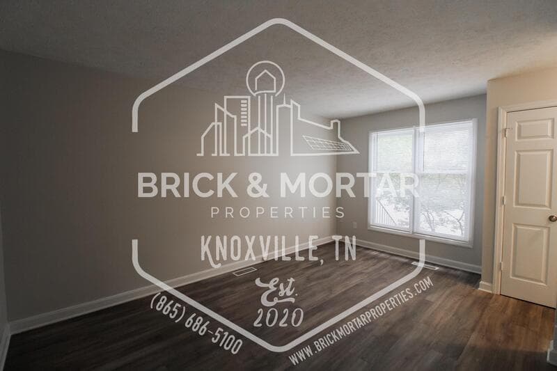 Knoxville House: 4045 Heather Court Northwest