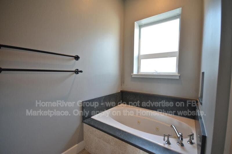 Houston House: 1324 Taft St
