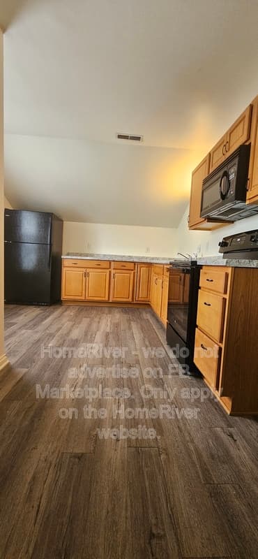 Lebanon Condo: 514 E Washington St