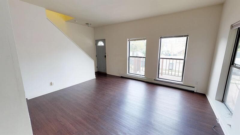 Ann Arbor House: 126 Hill Street