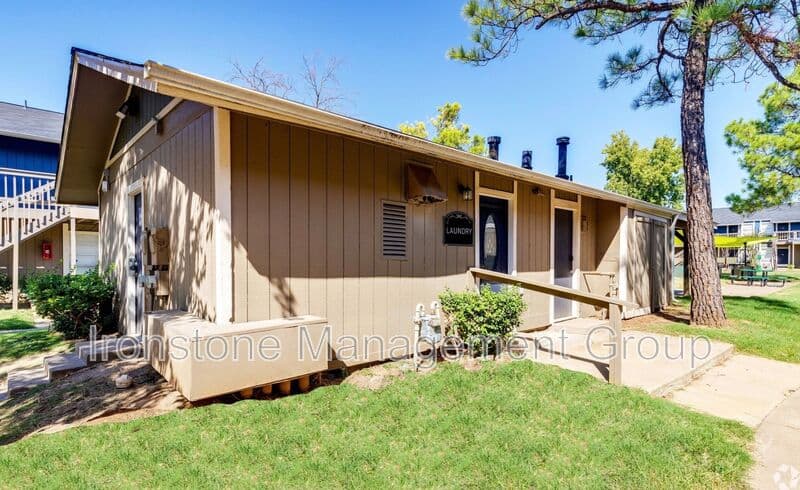 Tulsa House: 5307 E 47th Pl