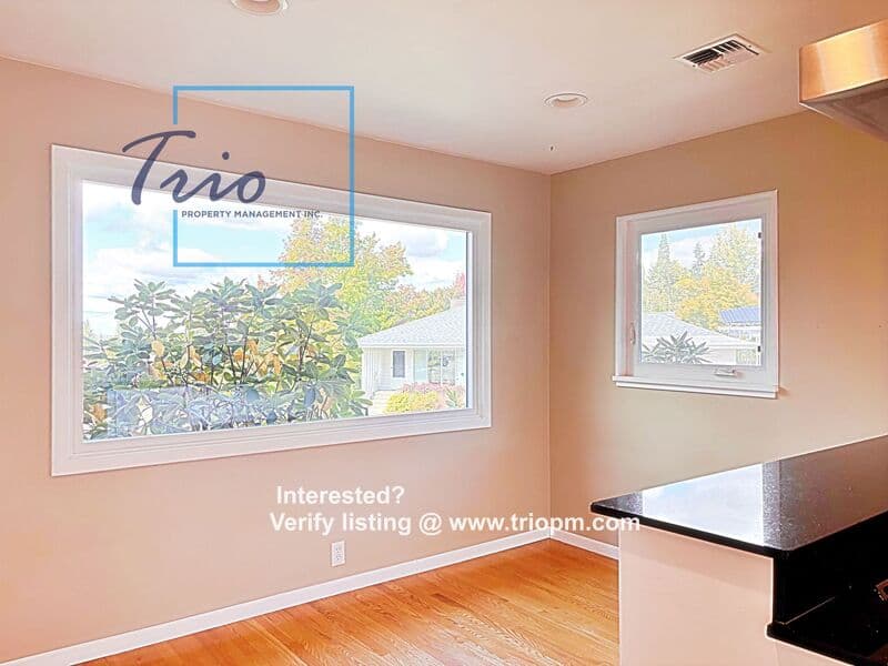 Eugene House: 30 Sunset Drive
