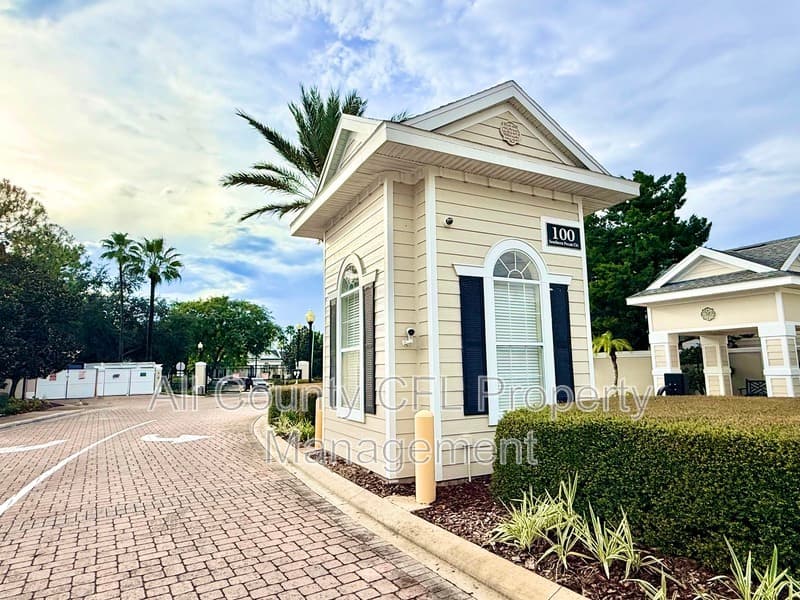 Winter Garden Condo: 417 Southern Pecan Circle