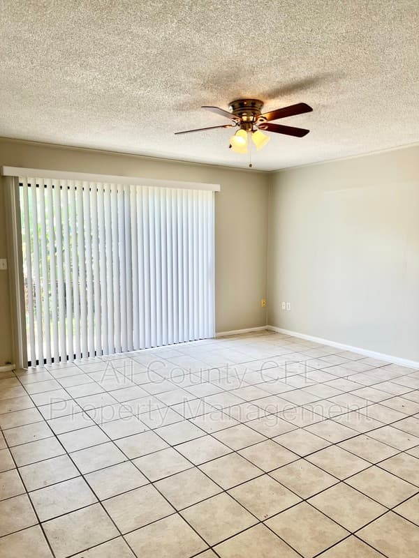 Orlando Condo: 6065 Village Circle