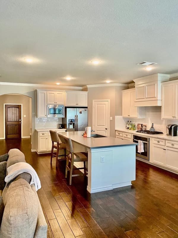Fort Worth House: 2813 Townsend Drive