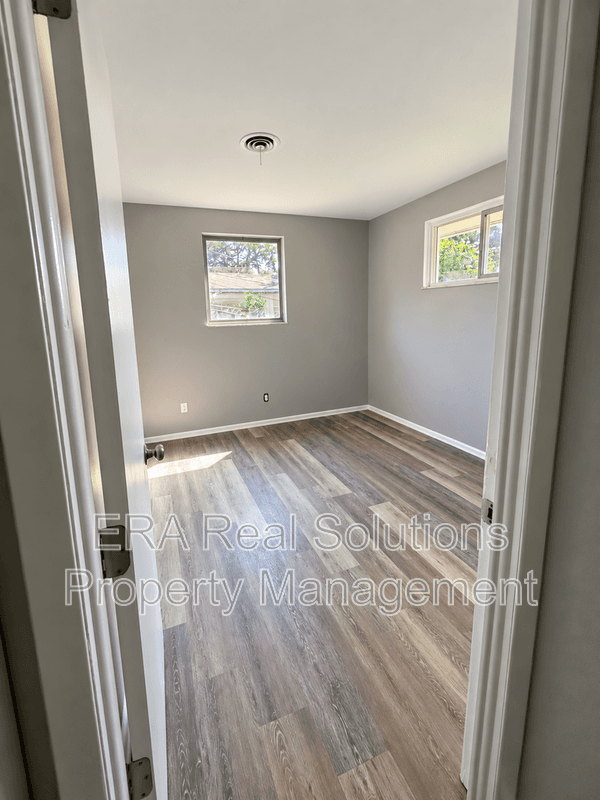 Columbus Condo: 3713 Dort Pl