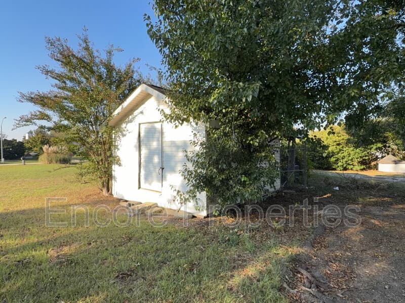 Willow Spring House: 1500 Money Penny Ct