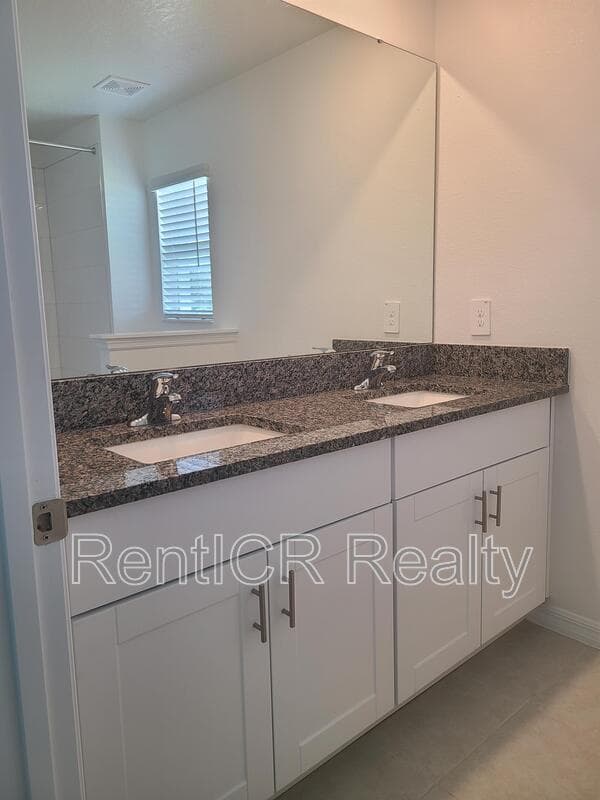 Land O' Lakes Townhome: 17771 Cotton Nest Court