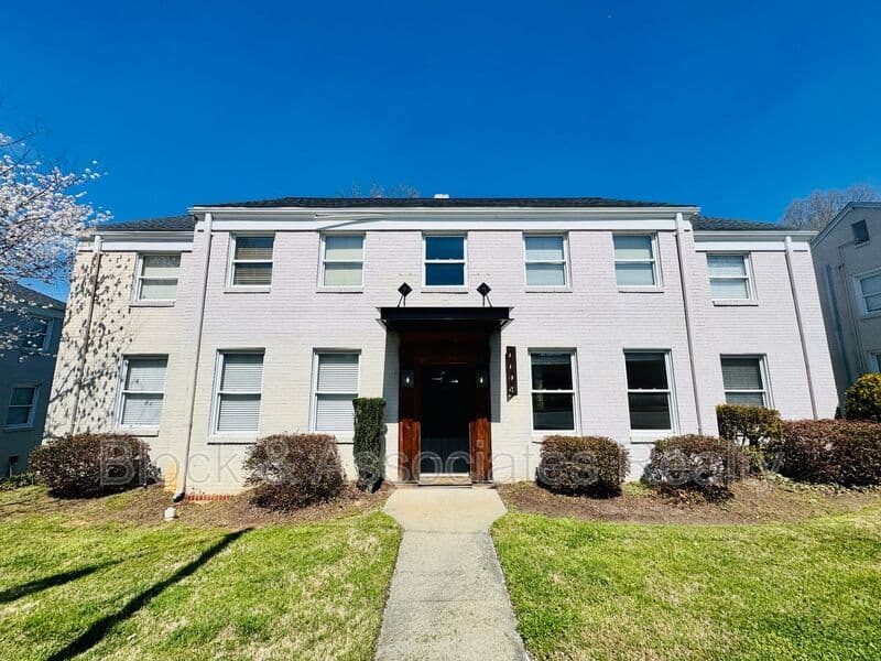Greensboro Condo: 1108 West Friendly Ave