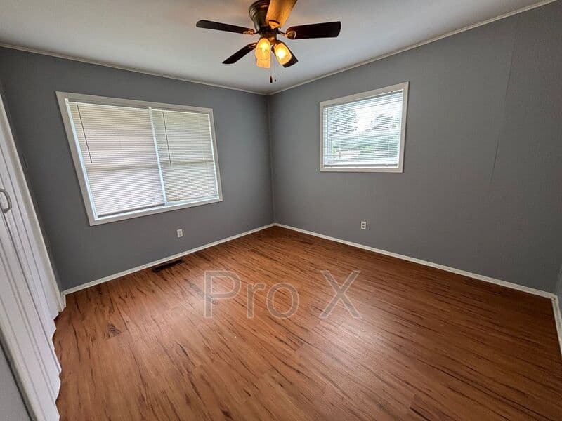 Rogers House: 8831 Country Club Drive