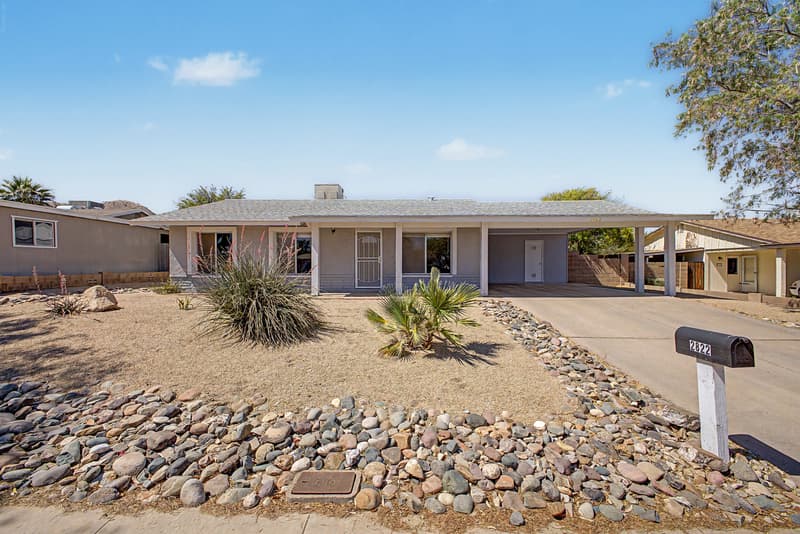 Phoenix House: 2822 E WILLOW Avenue