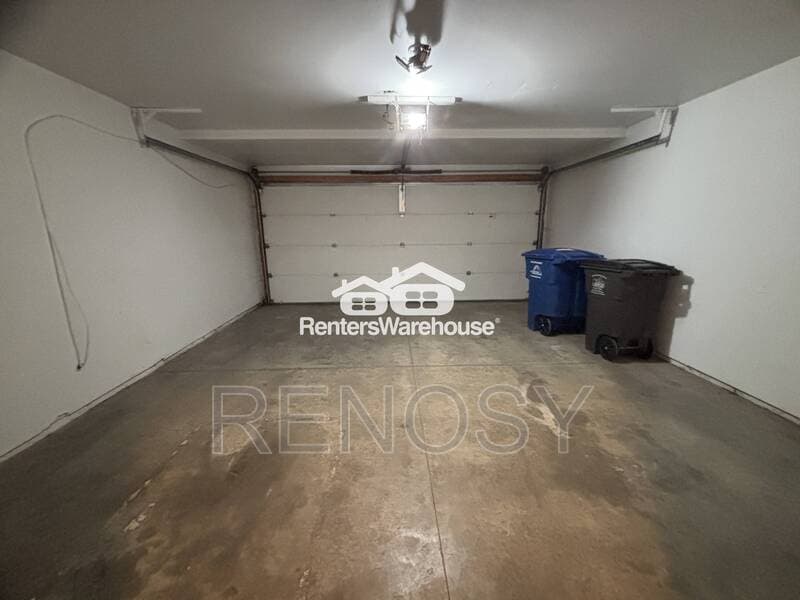 Des Moines Townhome: 3701 Brook Ridge Ct
