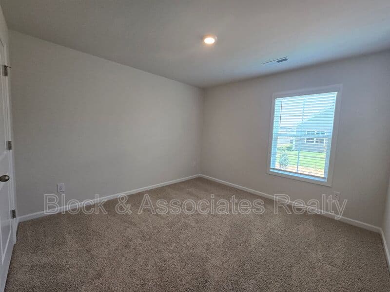 Jamestown House: 209 Ranger Rd