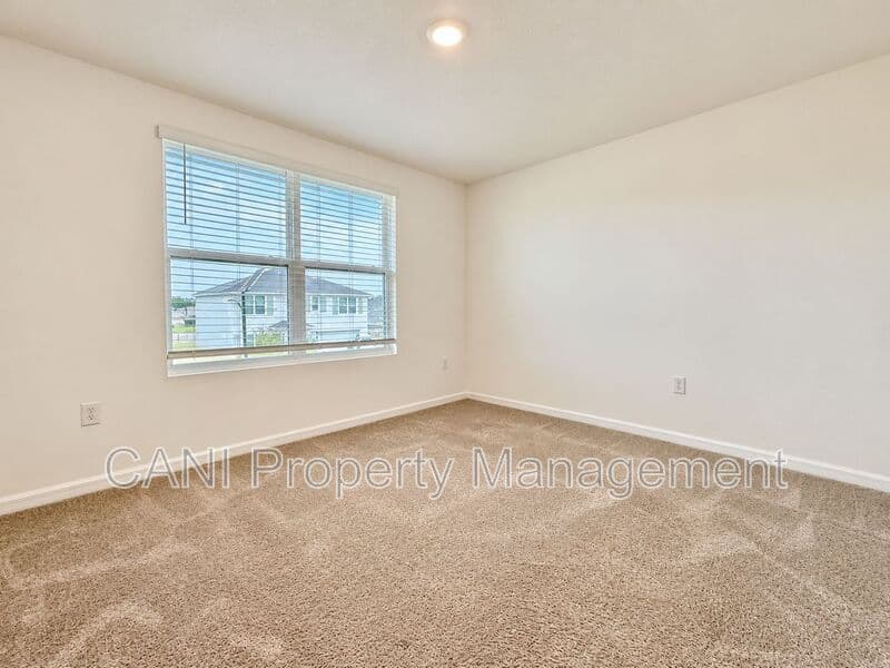 Wimauma House: 16535 Windmill Forge Pass
