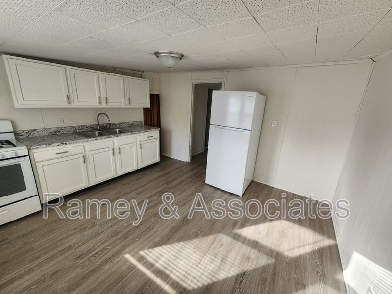 Louisville Condo: 1122 Larchmont Ave