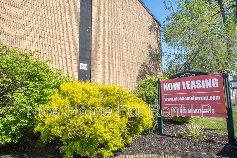 Westville Condo: 300 Broadway - C4
