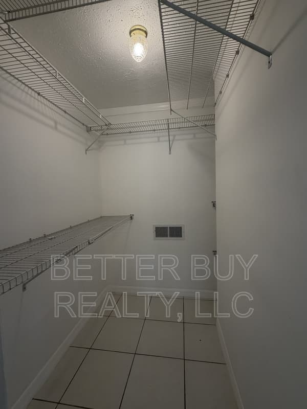 Flagler Beach House: 337 North 10th Street