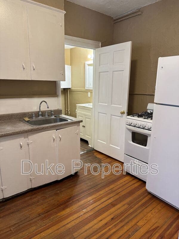 Auburn Condo: 47 Grover Street