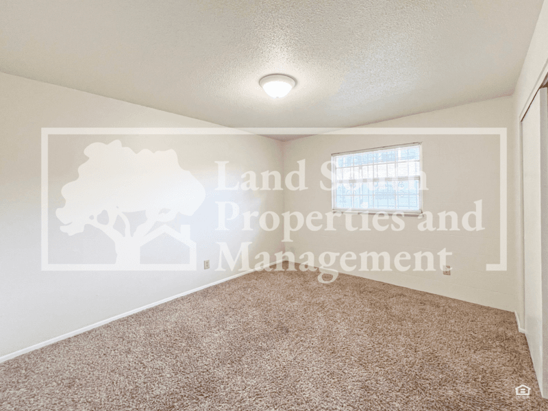 Lakeland House: 620 N. Lake Avenue