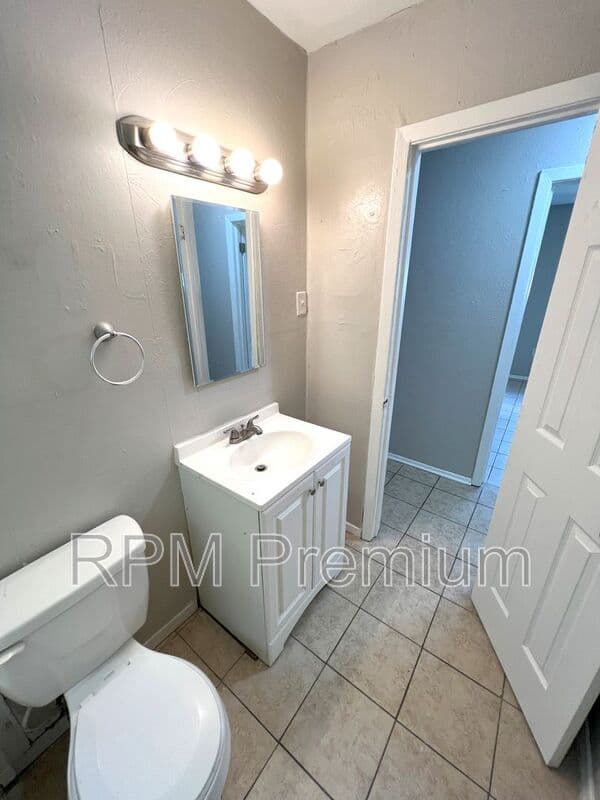 Baton Rouge House: 6132 Pontotoc St