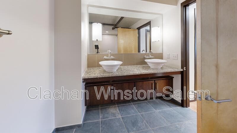 Winston Salem Condo: 675 N. Main St.