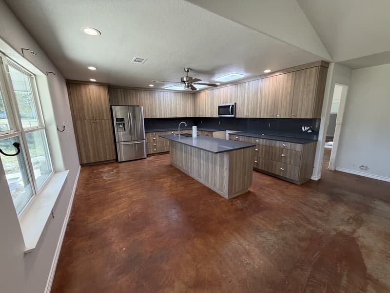 Sunrise Beach Village House: 231 Deer Drive